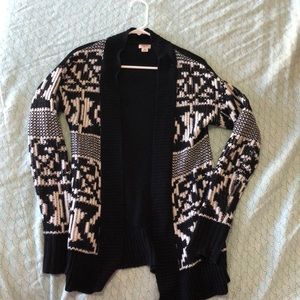 Super comfy long black and white cardigan